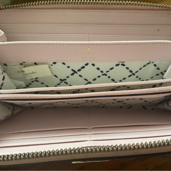 Kate Spade Wallet - Picture 3 of 10